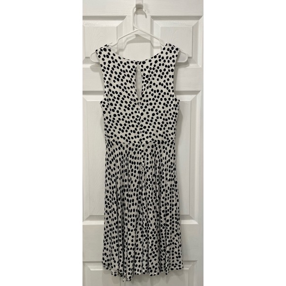 Ann Taylor LOFT Dress - Picture 2 of 16